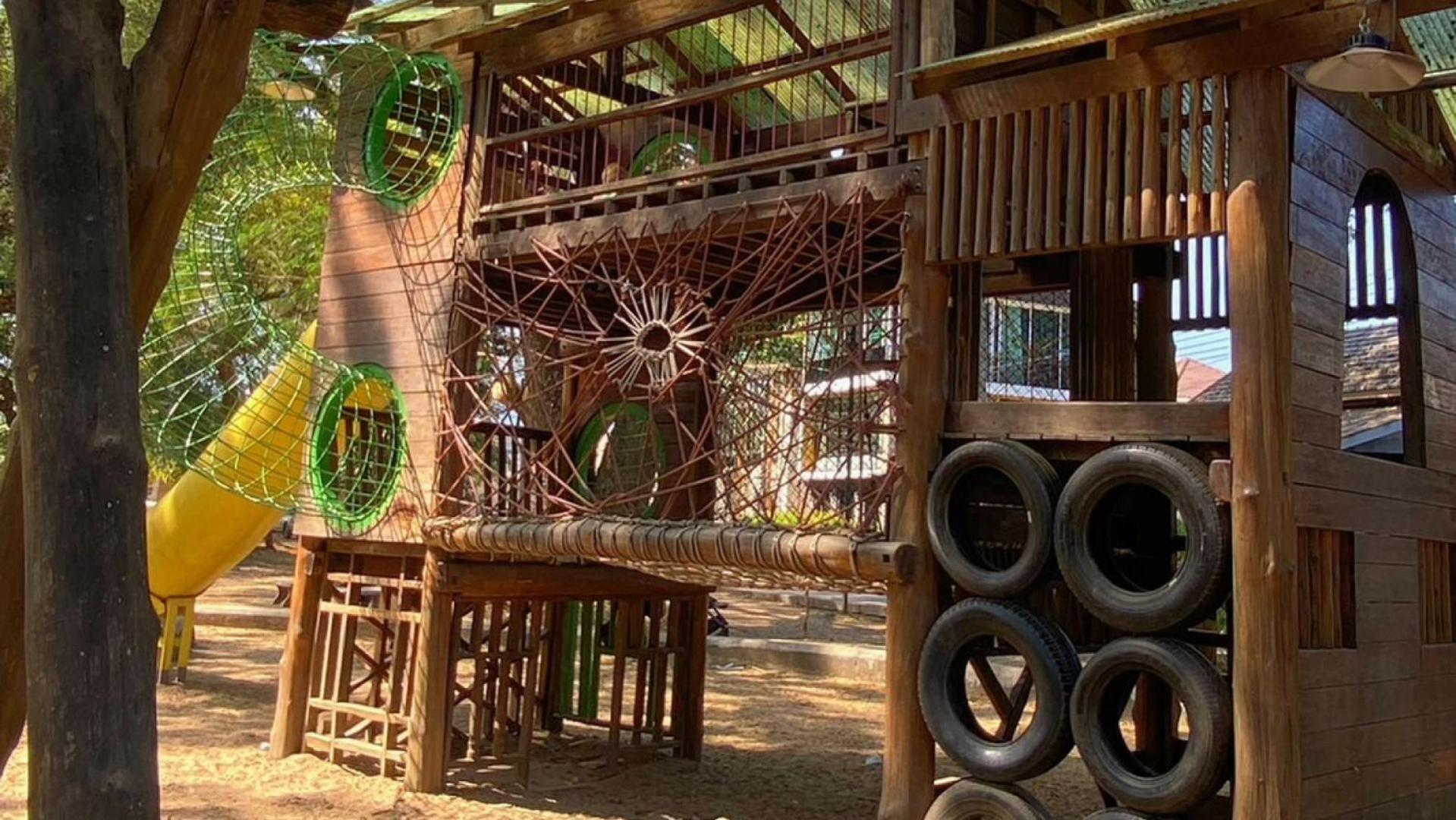 The Savannah Hostel Pai Buitenkant foto